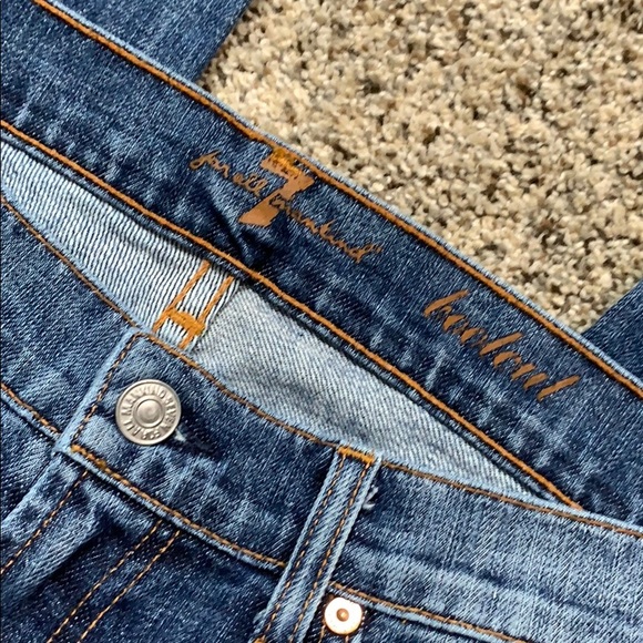 7 For all Mankind • Bootcut• - Picture 11 of 15